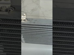 Expédition et manipulation de excavation de liquide réfrigérant de moteur de réfrigérant à huile du refroidisseur intermédiaire de radiateur