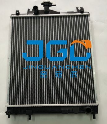 PC35R-8 Components du système de refroidissement du radiateur de réservoir
