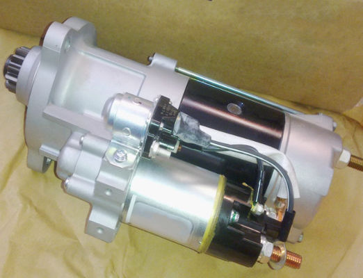 Démarreur moteur L150F/180F/220F pour les excavatrices 5786867