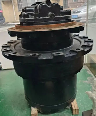 Le moteur de déplacement est adapté à l'excavatrice