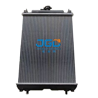 Une excavatrice plus fraîche Water Cooler de liquide réfrigérant de climatisation du radiateur PC30-8 de réservoir d'eau