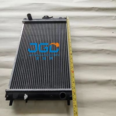 Radiateur en aluminium de réservoir de l'eau YM35 pour l'excavatrice Medium Size