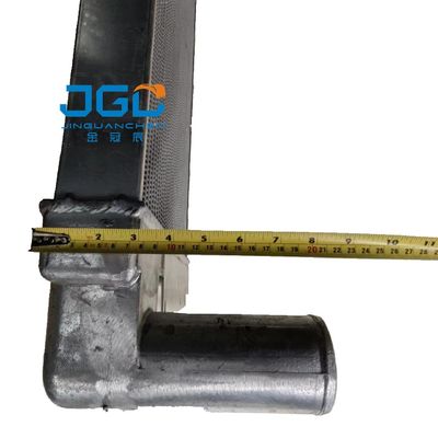 Refroidisseur d'air chargé de moteur diesel de Spare Parts DH225-7 d'excavatrice de refroidisseur intermédiaire 13G23000
