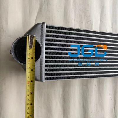 Excavatrice Spare Parts 4650354 de système de refroidissement d'Intercooler For Engine de l'excavatrice ZAX200-3