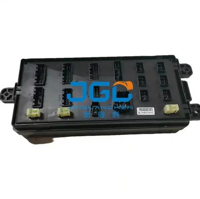 La boite à fusible SK350-8 convient aux pièces de machines de construction de l'excavatrice YN24E00016F2