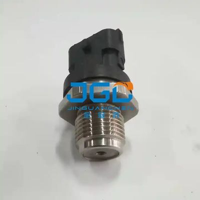 Moteur commun de Component SK135-8 SK140-8 d'excavatrice du capteur VA32G6109100 de pression de rail