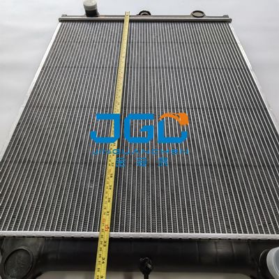 Excavatrice Tank de radiateur d'Aluminium-plastique d'Ex120-6 Ex110-6 Ex130-6 4448372 pièces de moteur