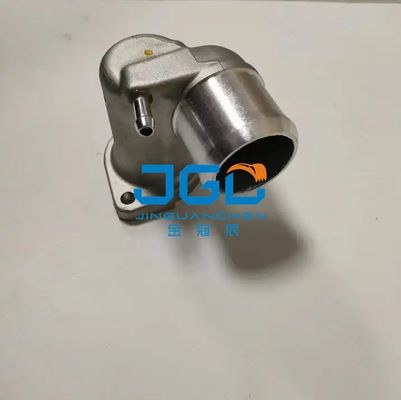 Excavatrice Accessory VH16303E0130 du débouché SK250-8 J05E de l'eau de logement de moteur