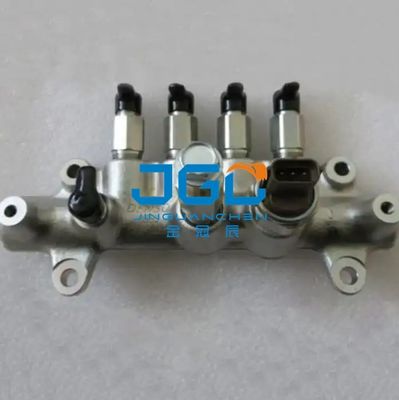 Excavatrice commune à haute pression Parts de l'injecteur 8-97306063-4 de rail des accessoires ZX240-3 de moteur