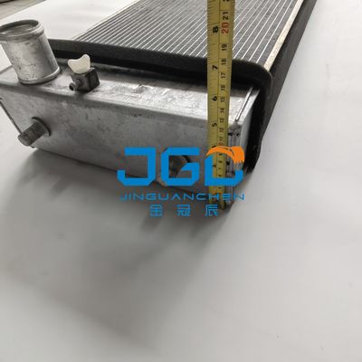 Radiateur K1008126 de réservoir d'eau d'Accessory DX225LC DX225LL DX230LC d'excavatrice