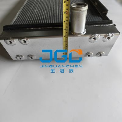 Pièces de machine de Parts 11Q6-41710 d'excavatrice du radiateur R220-9 de réservoir
