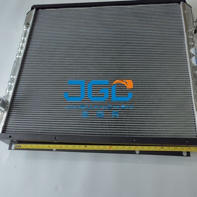 Système de refroidissement du radiateur 4370980 de réservoir d'eau de l'excavatrice EX200-5