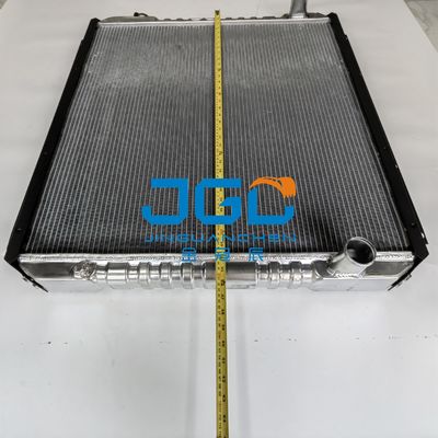 Système de refroidissement du radiateur 4370980 de réservoir d'eau de l'excavatrice EX200-5