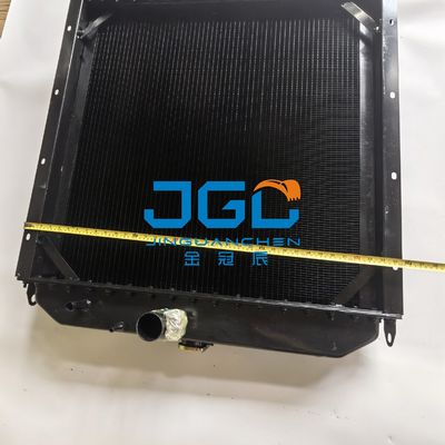 Système de refroidissement de composants de machines d'ingénierie de radiateur de réservoir d'eau de la niveleuse GR165