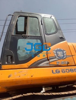 LG6065 6075 85 95 6060D Portes et fenêtres de l'excavatrice gauche et droite avant et arrière pare-brise supérieur et inférieur