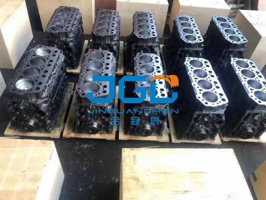 Assemblée ME997799 de culasse d'Engine Parts 4D34 d'excavatrice machinant des pièces de machines
