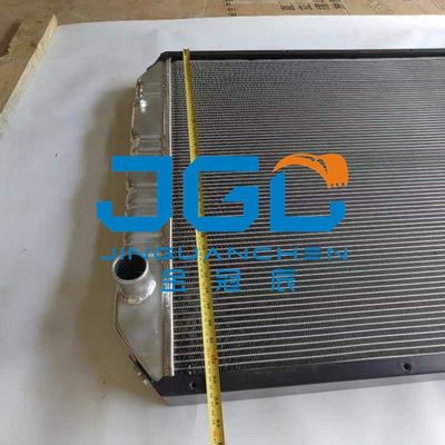 Accès à l'extracteur E330C Radiateur de réservoir 204-0983 211-2021 241-9554