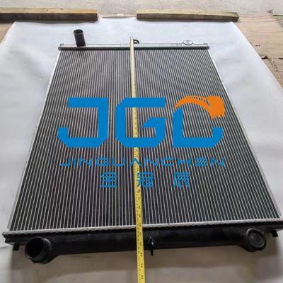 Accessoires pour excavatrice ZAX350-1 Réservoir d'eau Radiateur Components de machines d'ingénierie