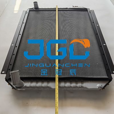 Accessoires pour excavateurs HD802-3 Réservoirs d'eau Radiateur Parties de machines de génie