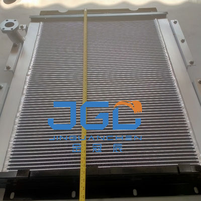 Le radiateur de l'excavatrice Doosan Daewoo DH225-7 DH215-7 DH215-9 DH225-9 DH220-9E solaire 225LC-V refroidisseur d'huile 13G22000