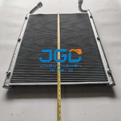 Excavatrice Accessories du réfrigérant à l'huile SK135 hydraulique YX05P00001S012