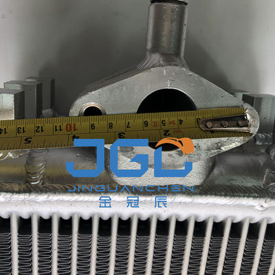 Excavateur 20Y-03-41661 20Y-03-41681 20Y-03-41121 Radiateur à huile hydraulique PC200-8 PC220-8 PC240-8K
