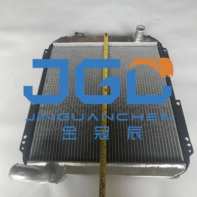 EX60-5 Radiateur à réservoir d'eau 366829 4397053 Pièces de pièces d'excavatrice