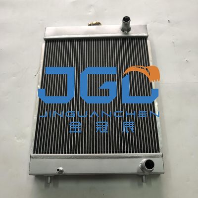 EX30 Pièces détachées pour excavatrice réservoir d'eau refroidisseur d'huile radiateur pour réservoir 4428333