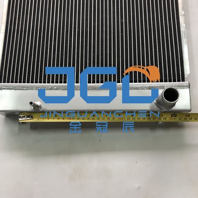 EX30 Pièces détachées pour excavatrice réservoir d'eau refroidisseur d'huile radiateur pour réservoir 4428333