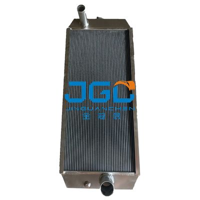 Excavatrice Accessories de radiateur de réservoir d'eau des accessoires UH07-5 de machines