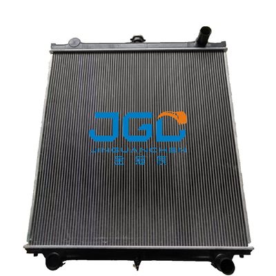 Excavatrice 4448338 du radiateur Zax200 de réservoir de l'eau Zax200-6