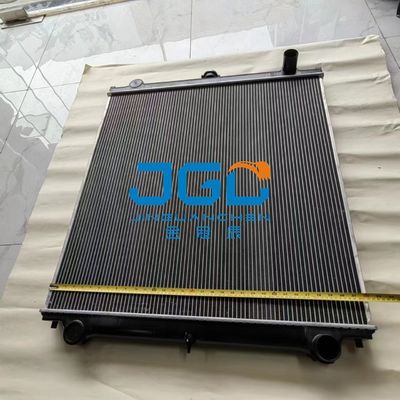 Excavatrice 4448338 du radiateur Zax200 de réservoir de l'eau Zax200-6