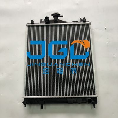 20T-03-81211 Radiateur réservoir d'eau pour excavateur PC35R-8 PC30R-8 Radiateur