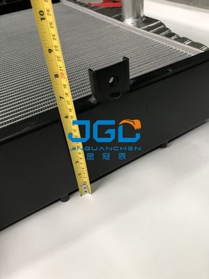 Accessoires de machines d'ingénierie de radiateur de réservoir d'eau du chargeur WA200-3