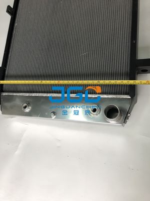 Accessoires de machines d'ingénierie de radiateur de réservoir d'eau du chargeur WA200-3