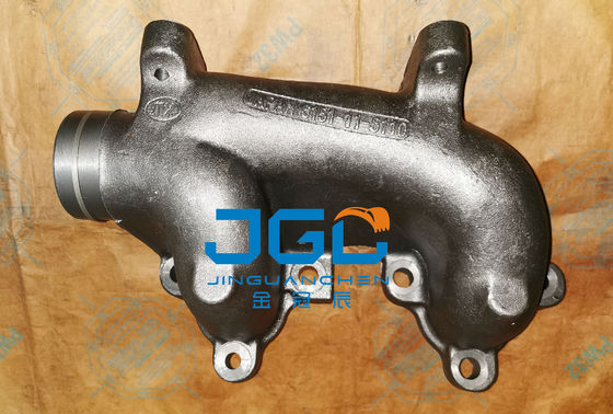 Le système d'échappement de l'excavateur est équipé d'un collecteur d'échappement 6151-11-5110 PC400-7 6D125