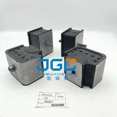Pièces de pelles Doosan Daewoo DH130-7 adhésif antichoc en caoutchouc pour pieds de moteur.