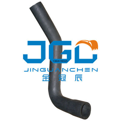 K1027572 Pièces de machines de construction DX60 Excavateur jusqu'au bas du réservoir Pipe en caoutchouc pour le radiateur du moteur Fabriqué