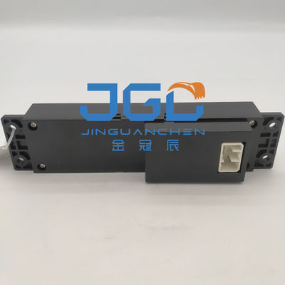 Excavateur SK200-3 SK200-6 SK200-6E SH200A3 Panneau de commande de la climatisation YN20M01299P1 151589-17530 LC20M01013P1 51589-1752