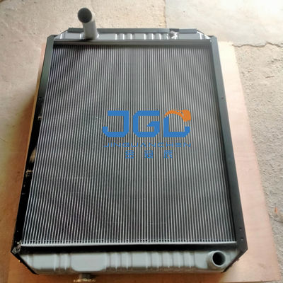 R225-7 R210 R210-7 R215 RC215-7 RD220-7 Radiateur réservoir d'eau OE 11N6-43011 Pour moteur de pelleteuse Hyundai