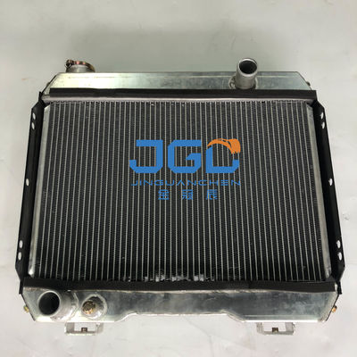 Radiateur à réservoir d'eau Yuchai YC35 pour excavatrice