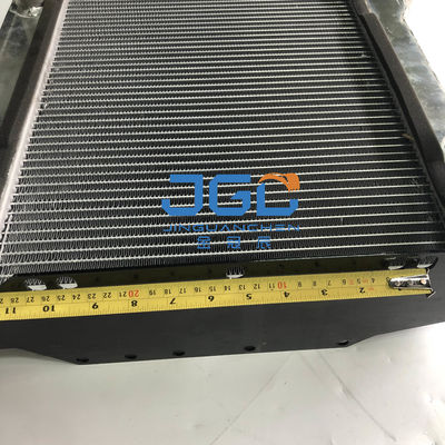 Radiateur à réservoir d'eau Yuchai YC35 pour excavatrice