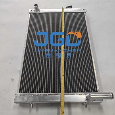 Pièces détachées pour excavatrice DX80 DH80-7 Pièces de refroidisseur hydraulique Réservoir d'eau DH80-7 Radiateur d'excavatrice 440211-00175