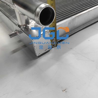 Pièces détachées pour excavatrice DX80 DH80-7 Pièces de refroidisseur hydraulique Réservoir d'eau DH80-7 Radiateur d'excavatrice 440211-00175