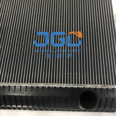 EC240 EC290 Réservoir d'eau du radiateur de l'excavatrice 11110705