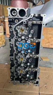 Parties de moteur diesel pour excavatrice 4HK1 6hk1 Tête de cylindre Assy 4HK1 Assemblage de tête de cylindre 8980083636