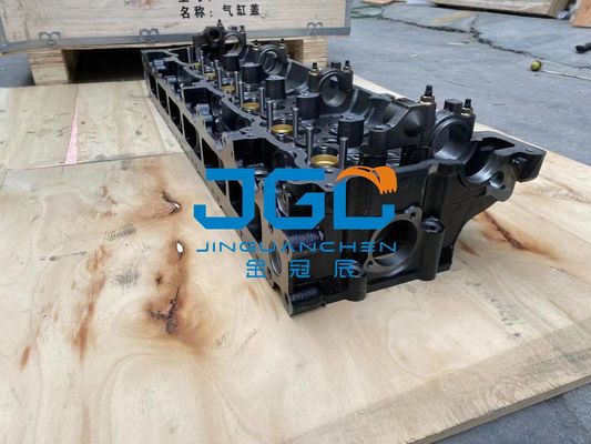 Parties de moteur diesel pour excavatrice 4HK1 6hk1 Tête de cylindre Assy 4HK1 Assemblage de tête de cylindre 8980083636