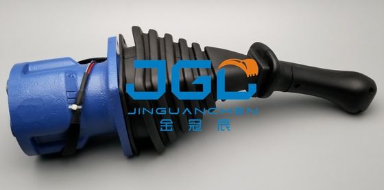 DH225-7 DH300-7 R215 225 235-7 Poignée de joystick de l'excavateur Pour l'excavateur 420-00344 410113-00149
