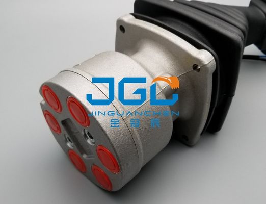 DH225-7 DH300-7 R215 225 235-7 Poignée de joystick de l'excavateur Pour l'excavateur 420-00344 410113-00149