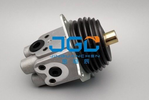 PC55 PC60 PC100 PC120 PC200-6 PC200-7 PC200-8 Joystick de l'excavateur 702-16-04960 702-16-03910 702-16-03530